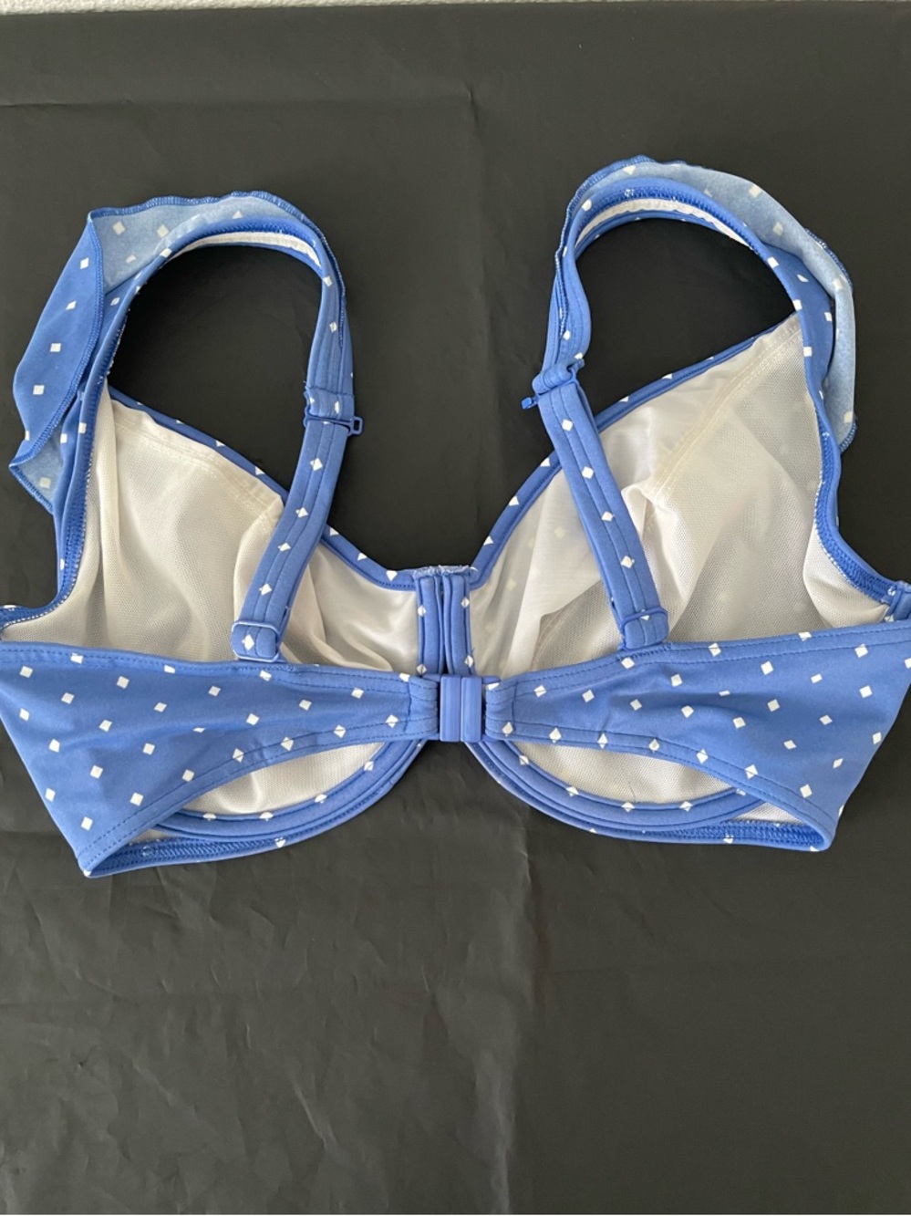 Freya Blue & White Diamond J-hook bikini top - 34H (USA) - NWOT - Picture 8 of 11